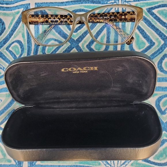 Coach Olive Dark Tortoise Gold Sig C Eyeglasses and Case. - Picture 2 of 13